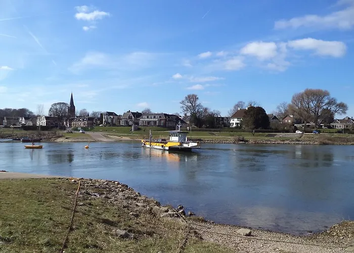 Aan Het Veer Minimaal 4 Overnachtingen *