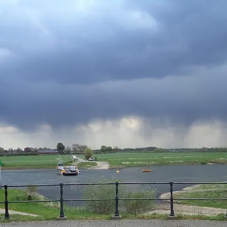 Aan Het Veer Minimaal 4 Overnachtingen דירן