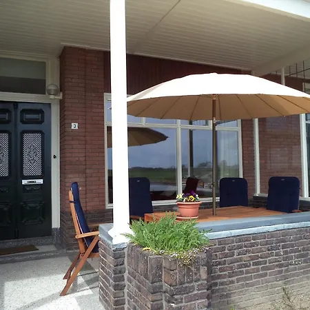 Aan Het Veer Minimaal 4 Overnachtingen * דירן