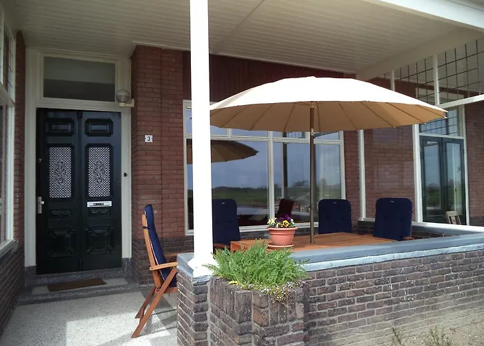 Aan Het Veer / Minimaal 3 Overnachtingen * Dieren